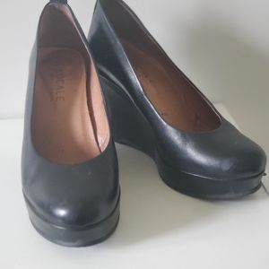Real leather black wedge pumps
